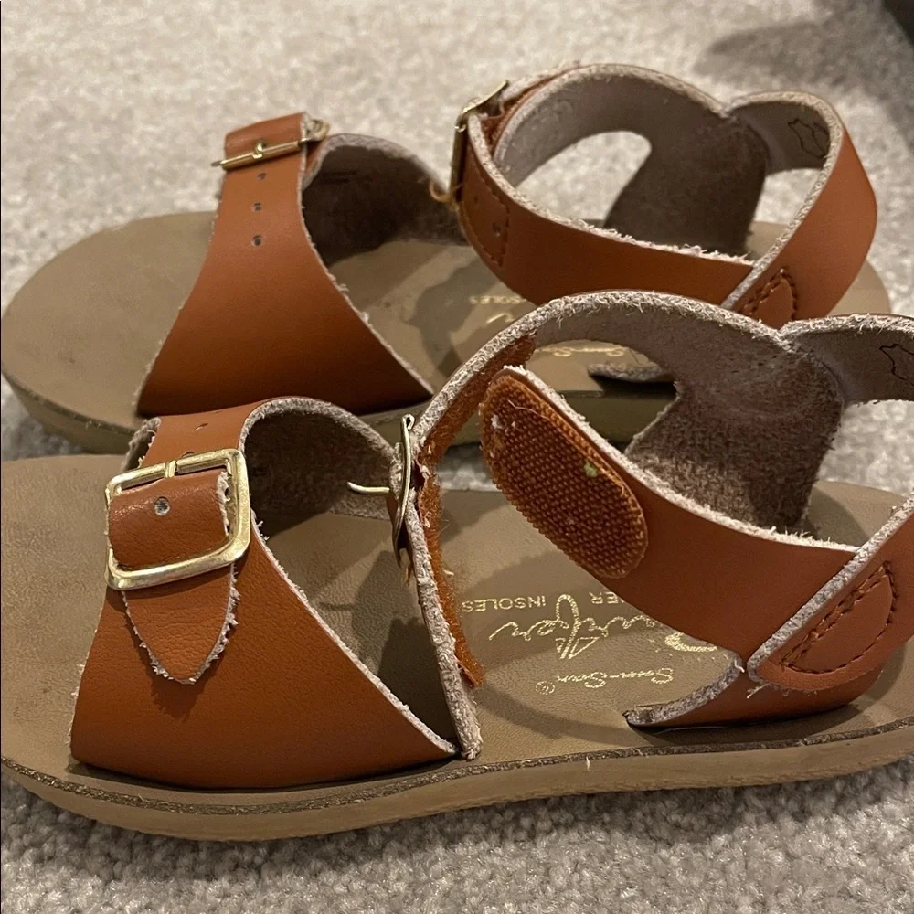 Sun San comfortable brown